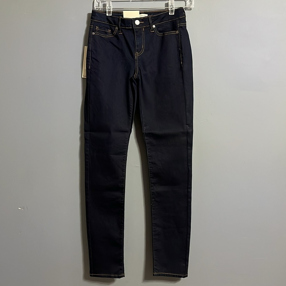 Ladies Calvin Klein jeans new with tags, 2/32 26 waist